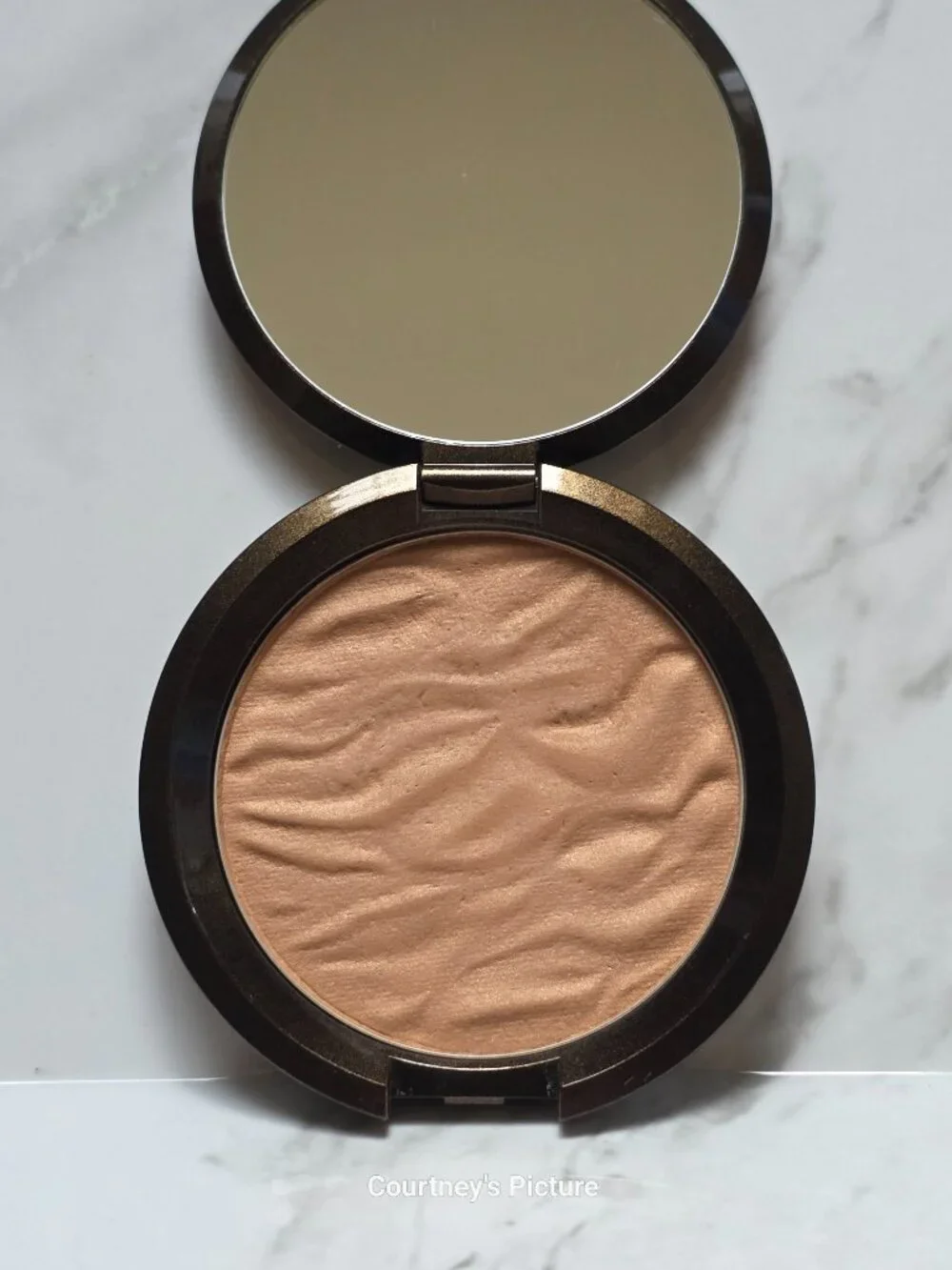 Becca BALI SANDS Sunlit Bronzer (0.25 oz.)